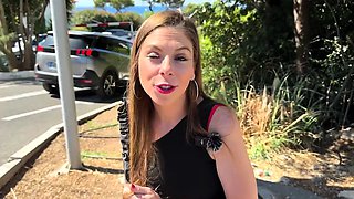 Teen Girls Play Hardcore Spin the Bottle with Blowjob