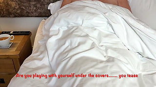 Mrs Mature Feet Having a Little Pre-breakfast Play 504
