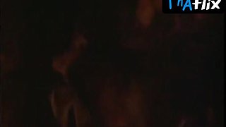 Silvia Munt Bootie, Fun bags Episode in Akelarre