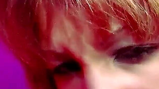 Milf Fayna is fucked in the ass by a stranger at casting