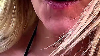 Fun Charlie Gets You to Cum - JOI in the Pool