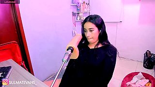 Sexy Asian Girl Deepthroating Pink Dildo Machine in Purple Room