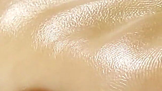 Screen-dominating Soles JOI