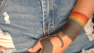 Jean Short Cameltoe