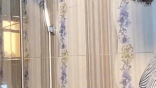Shower Fuck with My Hubby in the Bathroom with Better Doggy