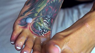 Foot fetish Handjob POV