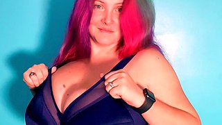 Australian BBW with big boobs gives blowjob