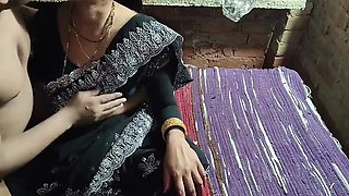 Desi Ex-Hotwife Hardcore Doggy Style Fucking in Hindi - Hot Indian Couple Viral Sex Video