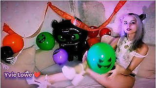Monster Smash - Ghost Balloons Blonde In Heels- Dragon Inflatable - Yvie Lowe Halloween Special