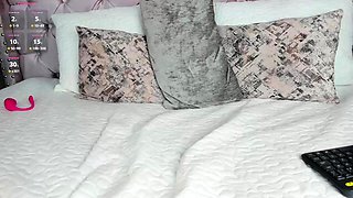 Love Chat Big Boobs Brunette Masturbating For Cam