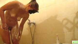 Beauty takes a shower in the hospital