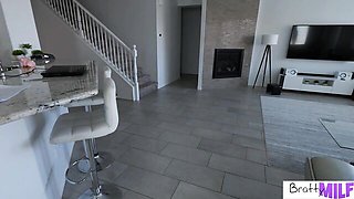 Bewitching Sophia's cougar dirt