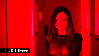 Luxure - heels action