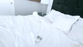 Posh bimbo unbelievable X-rated scene