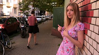 Chubby blonde brianna solo masturbation