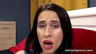 Squirting success by raw and pissy