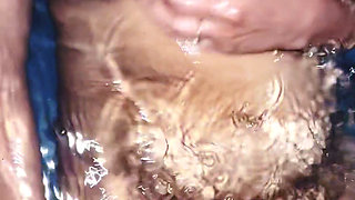 desi bhabi enjoy bathtub touch