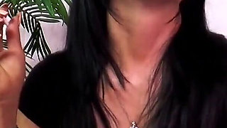 Sexy german cougar wants cock!