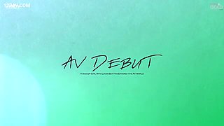 AV Debut of a Soccer Star: Endless Libido and a Toned Lower Body. Asian Erotic Video. x1xDAD5D2DFC5EFAB20DD