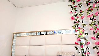 Busty babe oiled babe with big boobs masturbating on cam