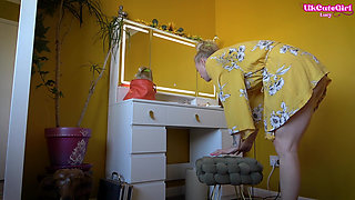 Your Mate’s MILF Catches You Watching: Lick My Pussy While You Jerk