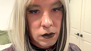 Blonde femboy with black undertone smoke jerk off