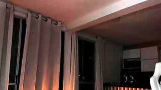 Amateur Webcam Teen Flashes Masturbates