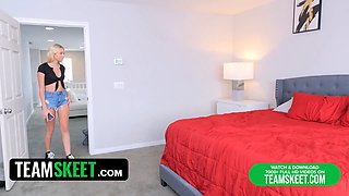 This insane nanny loves masturbating to her manager' underwear while he's gone - my sitters pub