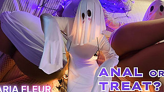 Fucked a Sexy Ghost in the Ass on Halloween - Aria Fleur