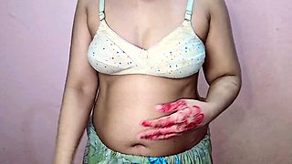 Indian bhabhi Sairaxsaim in steamy scenes with that desi flavor