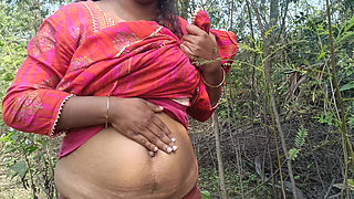 College Student Outdoor Hot Romance