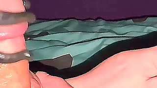 Amateur Hands Free Cumshot with Sex Toy Pretty Small Toes