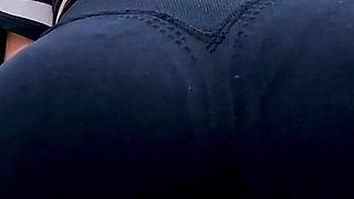 Outdoor Farting: Black Leggings Edition