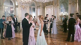 Hairy vintage pussy licking anal penetrated in the Budapest castle