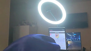 Best Neck While Playing Xbox