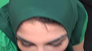 My Big Ass Teen Stepsister Came in to Pee While I Was in the Shower