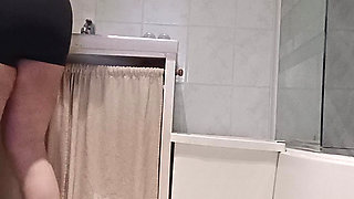 Webcam in the shower with a young slut