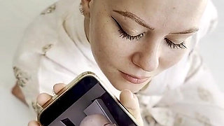 Cumtribute Bald Girl Cleanup Her Phone After