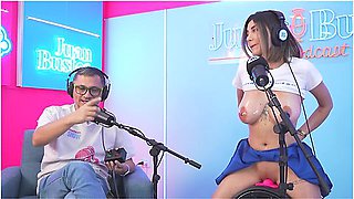 Letizia Fulkers’ Huge Oiled Breasts Bounce on Sex Machine