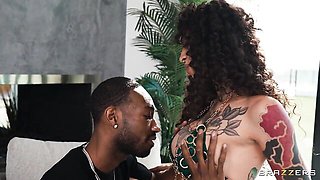 Brazzers Exxtra featuring Ravyn Alexa's oral clip
