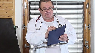 Anal Temperature Measurement of Hot GILF Linda G