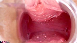 Lexi Donna Plays And Gapes Her Pussy