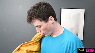 Jodie Johnson and Nikki Nicole's wet clip by Bratty Sis