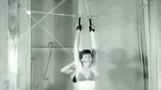 The Girls Tie Themselves Up