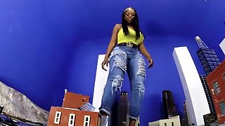Yum The Boss Booming And Shaking FemDom