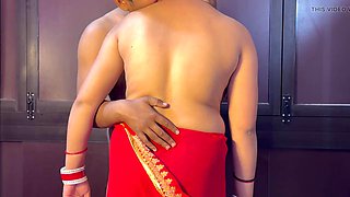 Stepmom Fucked by Horny Stepson While Doing Makeup for a Party