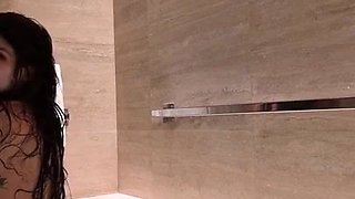 Mia Khalifa Bare In Tub Onlyfans Vid Leaked