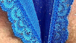 Lala Licious - Pissing Through My Blue Panty