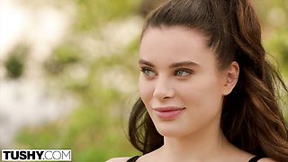 Unimaginable Jade and Lana's big ass movie