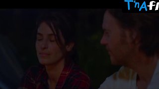 Laura Adamo Donk, Milk cans Episode in The Wishing Tree